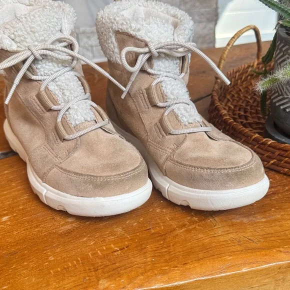 Sorel Explorer II Carnival Cozy Waterproof Insulated Women’s Boot, sz 6.5 - Picture 6 of 11